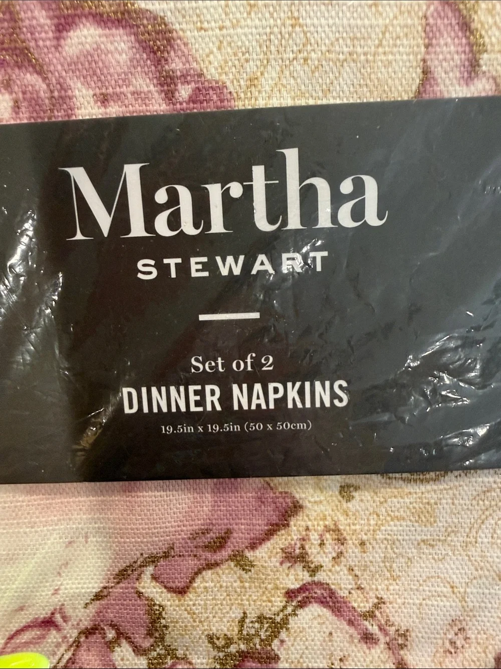 Martha Stewart Marble-Effect Dinner Napkins in Pink and Gold Accent